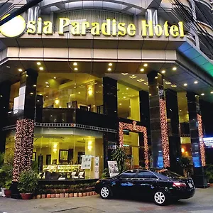 Szálloda Paradise ***